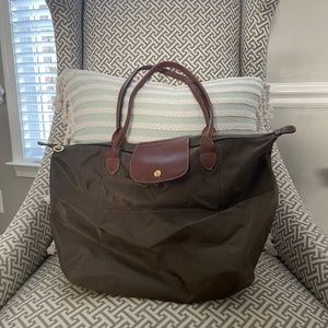Medium Longchamp Purse